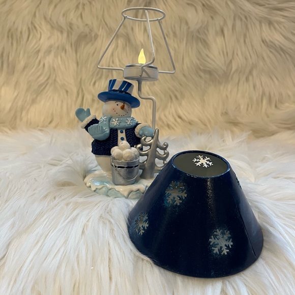 Christmas Decoration: Snowman Tea Light - Picture 6 of 6